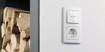 JUNG KNX Taster F 10 bei Elektro Blum in Heßdorf