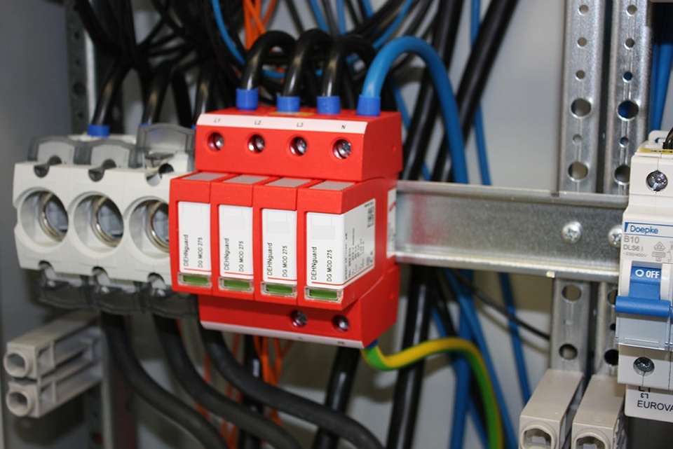 U berspannungsschutz bei Elektro Blum in Heßdorf